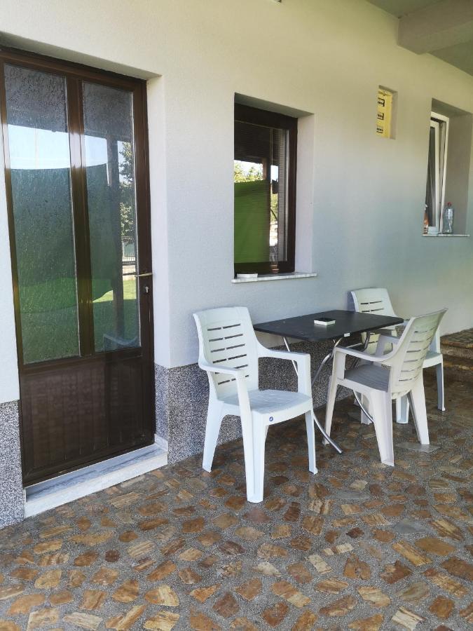 Studio Apartments Oleg Охрид Стая снимка
