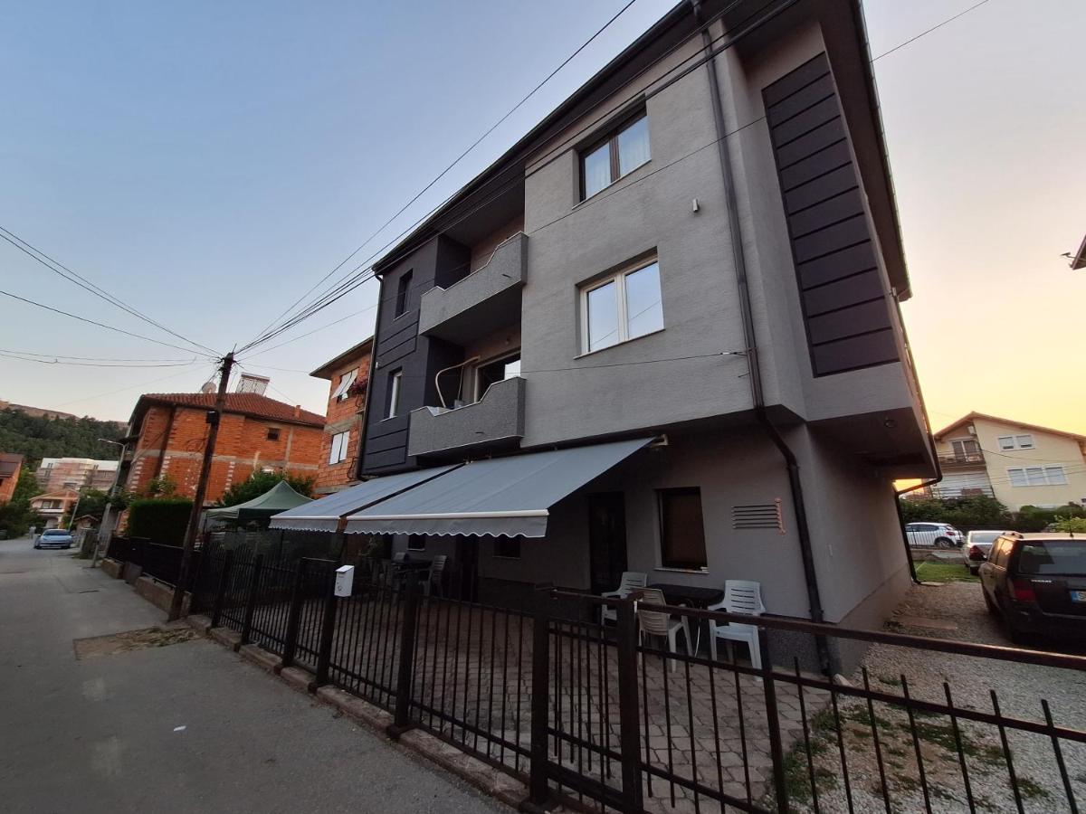 Studio Apartments Oleg Охрид Екстериор снимка