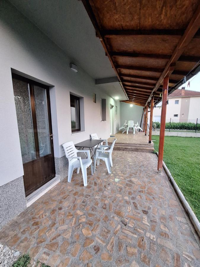 Studio Apartments Oleg Охрид Екстериор снимка