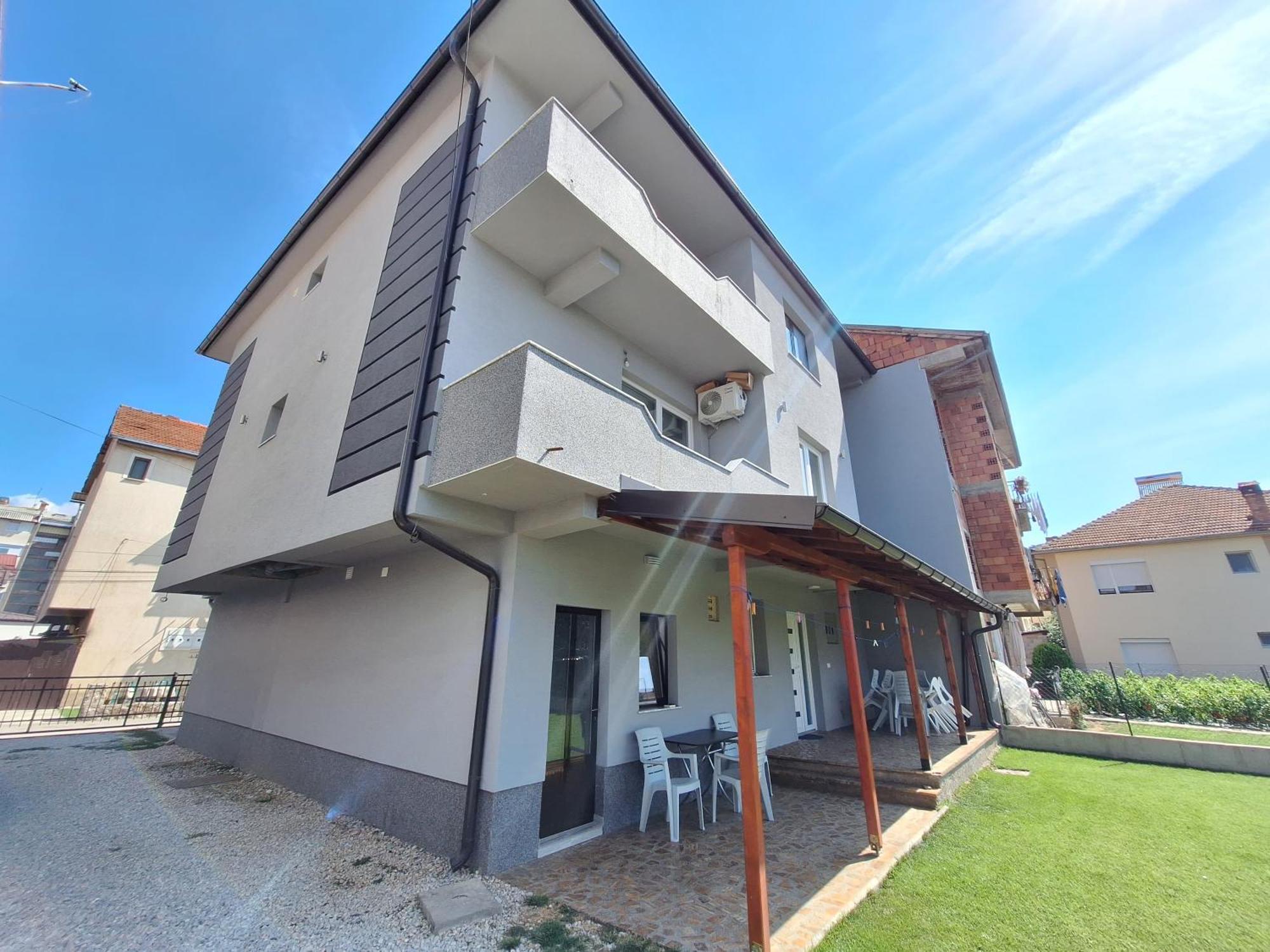 Studio Apartments Oleg Охрид Екстериор снимка