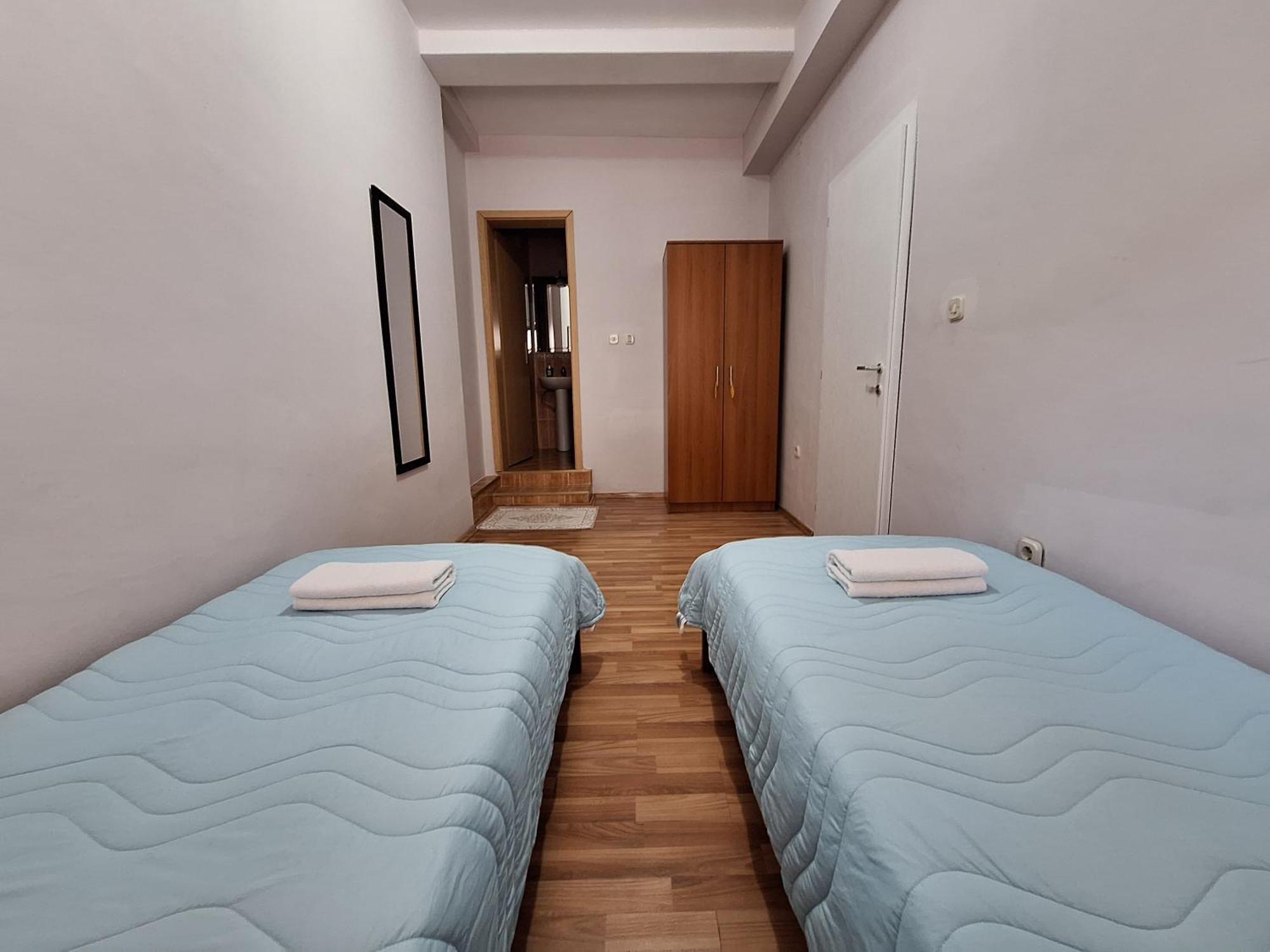 Studio Apartments Oleg Охрид Екстериор снимка