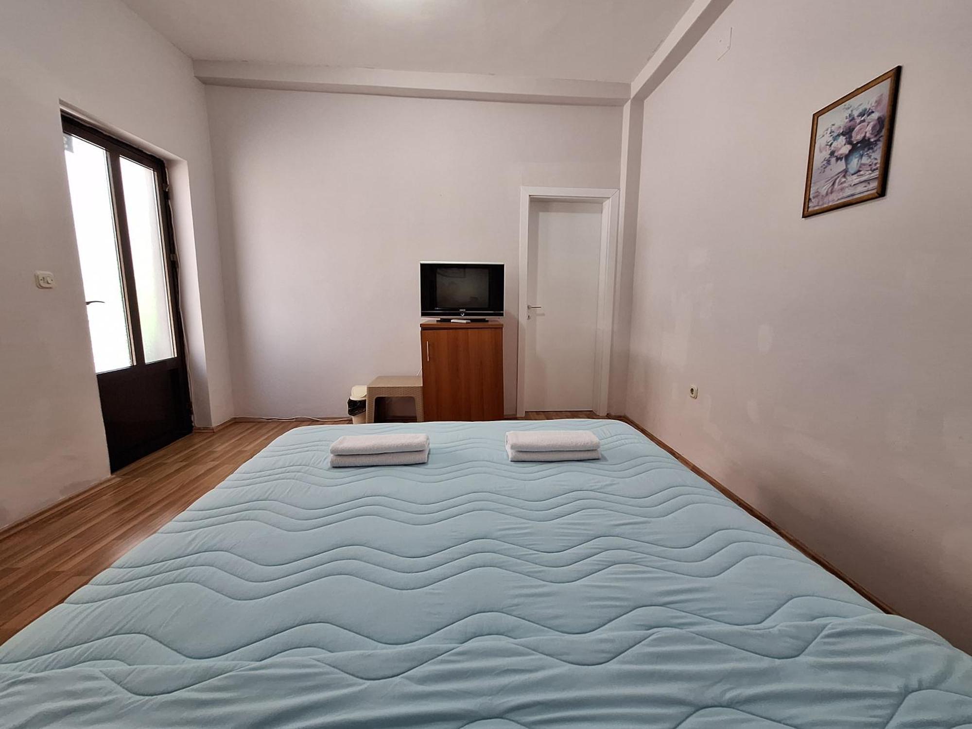 Studio Apartments Oleg Охрид Екстериор снимка