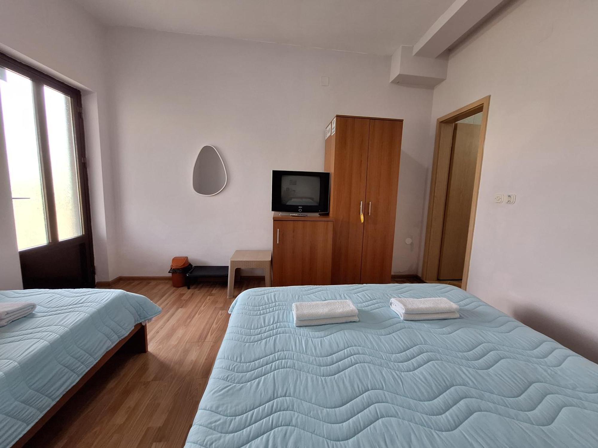 Studio Apartments Oleg Охрид Екстериор снимка